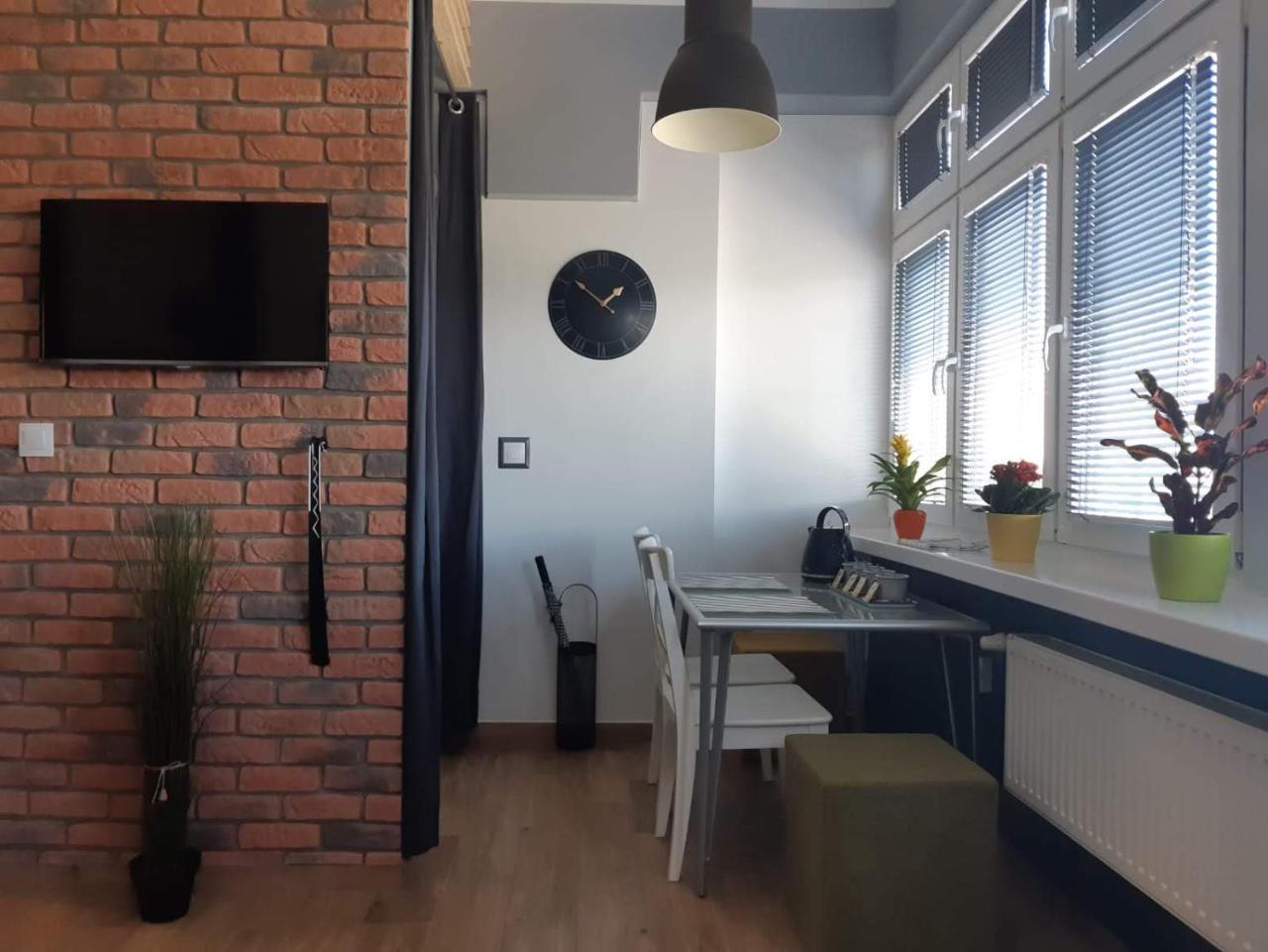 بوزنان Hostel W5 المظهر الخارجي الصورة