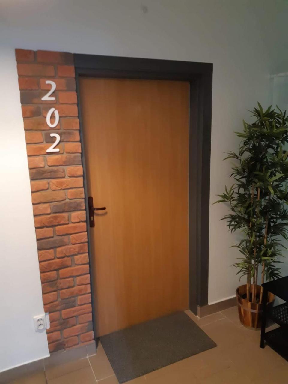 بوزنان Hostel W5 المظهر الخارجي الصورة