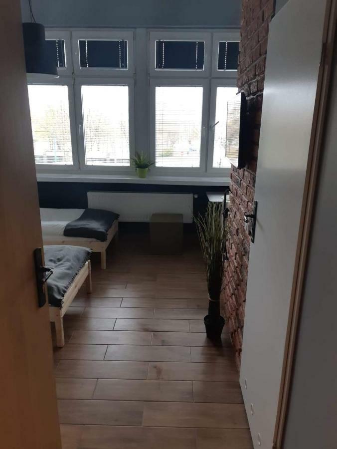 بوزنان Hostel W5 المظهر الخارجي الصورة
