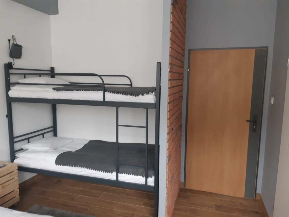بوزنان Hostel W5 المظهر الخارجي الصورة